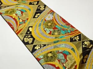 曲線に椿・辻ヶ花模様織出し袋帯